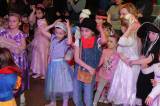 IMG_3178: Foto, video: Na karnevale si děti mohly v neděli zatančit i v čáslavském Grandu