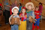 IMG_3378: Foto, video: Dovádění v maskách si užily i děti na veltrubském karnevale