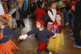 _MG_3394: Foto, video: Dovádění v maskách si užily i děti na veltrubském karnevale