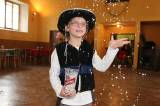 5G6H6893: Foto: V Miskovicích řádily hlavně děti, karneval si užili ale i dospělí