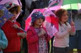 5G6H8202: Foto, video: Na zahradě Mateřské školky Pohádka ve čtvrtek přivítali jaro