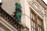 5g6h0200: Boj o záchranu alegorických plastik na měšťanském domě v kutnohorské Husově ulici