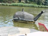 P1320934: Foto, video: Hladinu Podmětského rybníku čeřila po domácku vyrobená plavidla