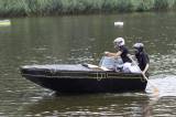 _MG_6835: Foto, video: Hladinu Podmětského rybníku čeřila po domácku vyrobená plavidla