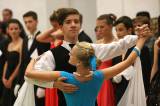 5G6H3975: Foto: Taneční kurzy v Lorci mají za sebou první prodloužené lekce