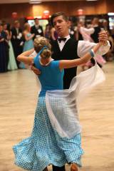 5G6H4029: Foto: Taneční kurzy v Lorci mají za sebou první prodloužené lekce