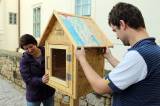 IMG_5752: Kutná Hora má svoji „sousedskou knihovnu“, vybudovali ji zaměstnanci Foxconnu