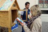 IMG_5758: Kutná Hora má svoji „sousedskou knihovnu“, vybudovali ji zaměstnanci Foxconnu