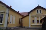 dsc_0792: Budova školy v obci Rohozec pomalu nabývá svého původního vzhledu z roku 1912