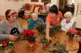 5G6H8342: Na vánoční atmosféře se podíleli i sami klienti Alzheimercentra Filipov
