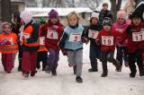 5G6H2405: Foto: Třicátý ročník Silvestrovského běhu přilákal 58 dospělých a 51 dětí