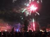 DSCN0415: Foto: Ohňostroj na Nový rok ozářil i náměstí Jana Žižky z Trocnova v Čáslavi