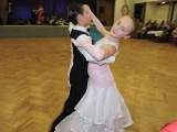 DSCN0870: Foto, video: Absolventům třemošnického učiliště na jejich plese zatančily aquabely!