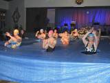 DSCN1142: Foto, video: Absolventům třemošnického učiliště na jejich plese zatančily aquabely!