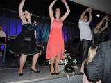 DSCN1183: Foto, video: Absolventům třemošnického učiliště na jejich plese zatančily aquabely!
