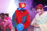 5G6H5601: Foto: S dětmi v Lorci si hráli dva klauni, připravili pro ně řadu soutěží