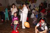 IMG_3497: Foto: Na karnevalu v Šebestěnicích se do víru tance vrhli děti i jejich rodiče