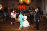 IMG_3528: Foto: Na karnevalu v Šebestěnicích se do víru tance vrhli děti i jejich rodiče