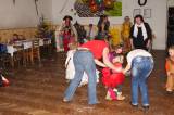 IMG_3581: Foto: Na karnevalu v Šebestěnicích se do víru tance vrhli děti i jejich rodiče