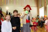 IMG_0322sm: Foto: Děti v kulturním domě ve Veltrubech v sobotu řádily na maškarním karnevalu