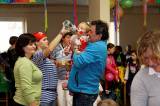IMG_0520sm: Foto: Děti v kulturním domě ve Veltrubech v sobotu řádily na maškarním karnevalu