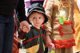 5G6H8171: Foto: S dětmi na karnevale v sokolovně si pohráli také František se Silvou