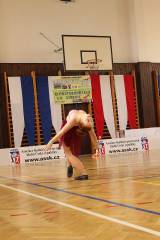 5_84_: Děvčata z kutnohorského twirlingového týmu zabodovala na „Postoloprtském střevíci“