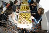 Sachy18: Foto: V Hotelu Kraskov bojují šachisté z šestých až devátých tříd základních škol