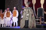 5G6H5556: Foto: Na nádvoří Jezuitské koleje zazněla Verdiho opera Nabucco