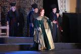 5G6H5611: Foto: Na nádvoří Jezuitské koleje zazněla Verdiho opera Nabucco