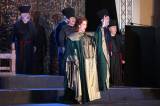 5G6H5613: Foto: Na nádvoří Jezuitské koleje zazněla Verdiho opera Nabucco