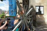 IMG_4415: Pozlacená makovice z věže kostela svatého Jakuba v Kutné Hoře vydala svá tajemství