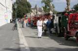 img_4474: Historičtí krasavci jednotek dobrovolných hasičů oslnili před Jezuitskou kolejí v Kutné Hoře