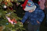 IMG_4405: V Chotusicích nastal "Vánoční čas", děti se těšily z rozsvícení stromečku