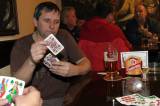 IMG_9476: Uzenou kýtu za vítězství v karetním turnaji "Prší" si odnesl Vladimír Sudek