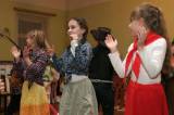IMG_1812: V Křeseticích "U Nevolů" rodiče a příbuzní přihlíželi vánočnímu představení svých dětí