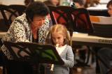 5G6H3525: Žáci Marcely Radoměřské potěšili své rodiče a příbuzné třídním koncertem