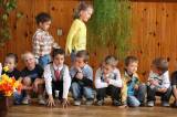 5G6H0390: Hlízovské děti v neděli potěšily své maminky písničkami a básničkami