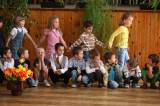 5G6H0392: Hlízovské děti v neděli potěšily své maminky písničkami a básničkami