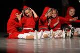5G6H4707: Děti ze ZUŠ Čáslav tančily v Dusíkově divadle, další večer přichystaly na příští pátek