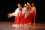 5G6H4760: Děti ze ZUŠ Čáslav tančily v Dusíkově divadle, další večer přichystaly na příští pátek