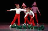 5G6H4789: Děti ze ZUŠ Čáslav tančily v Dusíkově divadle, další večer přichystaly na příští pátek