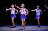 5G6H4852: Děti ze ZUŠ Čáslav tančily v Dusíkově divadle, další večer přichystaly na příští pátek
