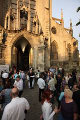 5G6H7312: Firma Libra shop pozvala své partnery a hosty na večerní koncert do sedlecké katedrály