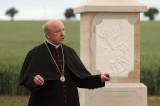 5G6H4662: Monument svatého Huberta U kaštánku ve Zbraslavicích vysvětil generální vikář Josef Socha