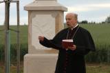 5G6H4693: Monument svatého Huberta U kaštánku ve Zbraslavicích vysvětil generální vikář Josef Socha