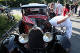 IMG_9639: Historická vozidla okouzlila Kutnou Horu, závody veteránů pokračují v neděli