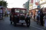 IMG_9705: Historická vozidla okouzlila Kutnou Horu, závody veteránů pokračují v neděli