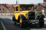 IMG_9732: Historická vozidla okouzlila Kutnou Horu, závody veteránů pokračují v neděli